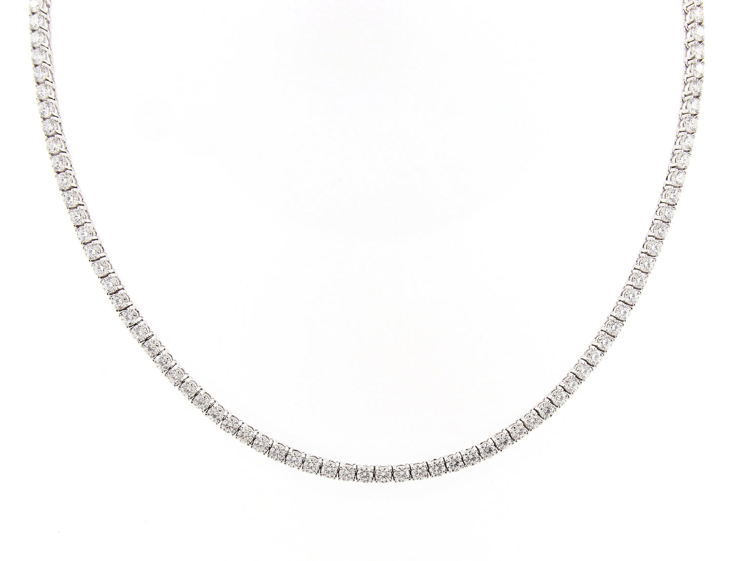 Perfezione White Gold Tennis Necklace w/ White Diamond