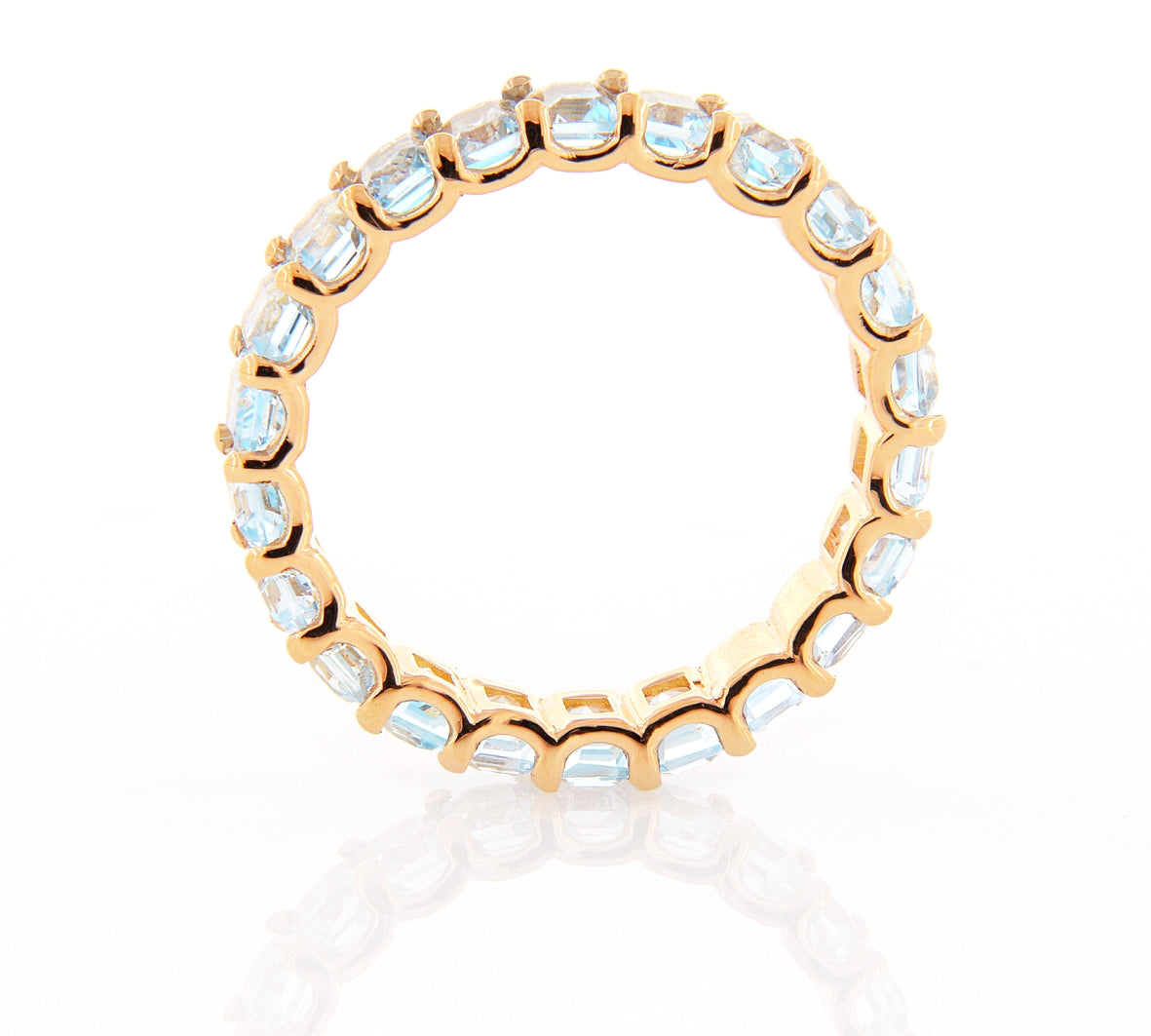 Dipinto White Gold Ring w/Blue Topaze