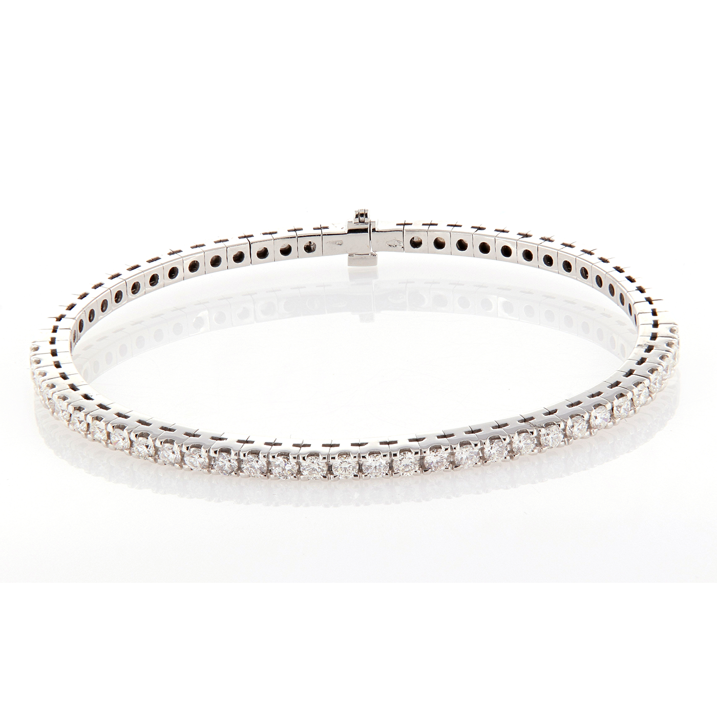 Perfezione White Gold Tennis Bracelet w/ Diamonds