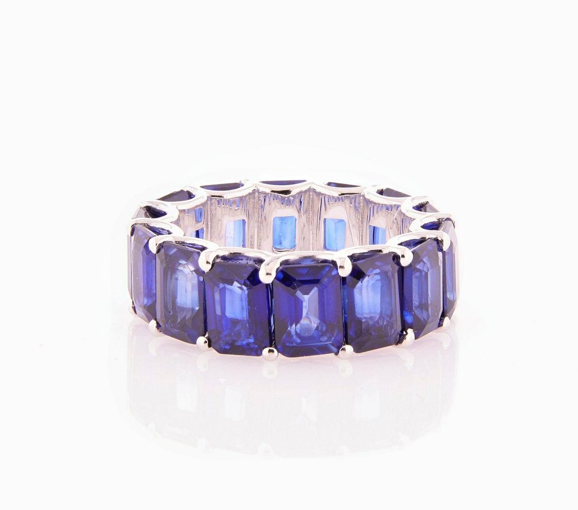 Dipinto White Gold Ring w/ Blue Sapphire