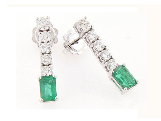 Perfezione White Gold Earrings w/ White Diamond and Emerald